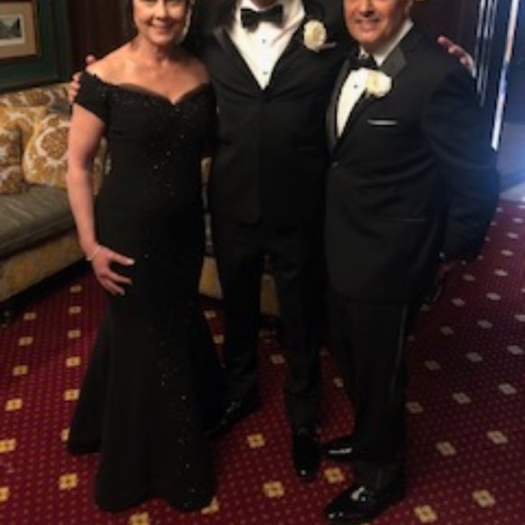 Ideas by Barbara gown - Picture 1 of 8